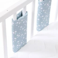 Babybay Nestchen Ultrafresh Piqué Für Maxi, Boxspring, Comfort Azurblau, Mit Sternen Weiß 7 Babybay Nestchen Ultrafresh Piqué Für Maxi, Boxspring, Comfort Azurblau, Mit Sternen Weiß -Geschäft Für Babyartikel babybay nestchen ultrafresh pique maxi boxspring midi azurblau sterne weiss 160869 003