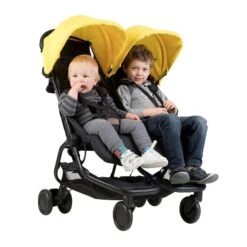 Mountain Buggy Nano DUO In Silver Ideal Für Die Reise -Geschäft Für Babyartikel nano duo kids in buggy cyber 4000x4000px 5
